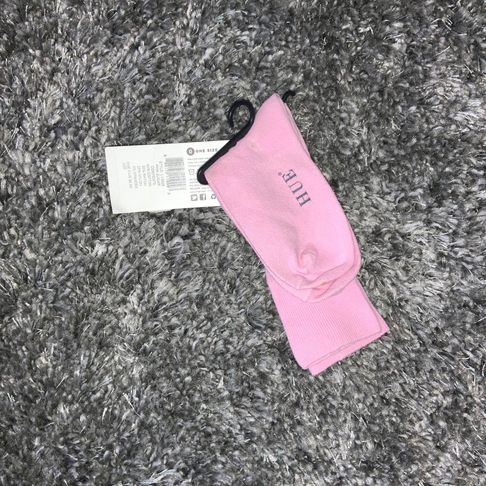 HUE pink turncuff sock